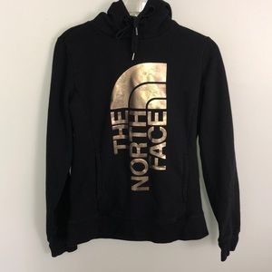 Northface hoodie!!!